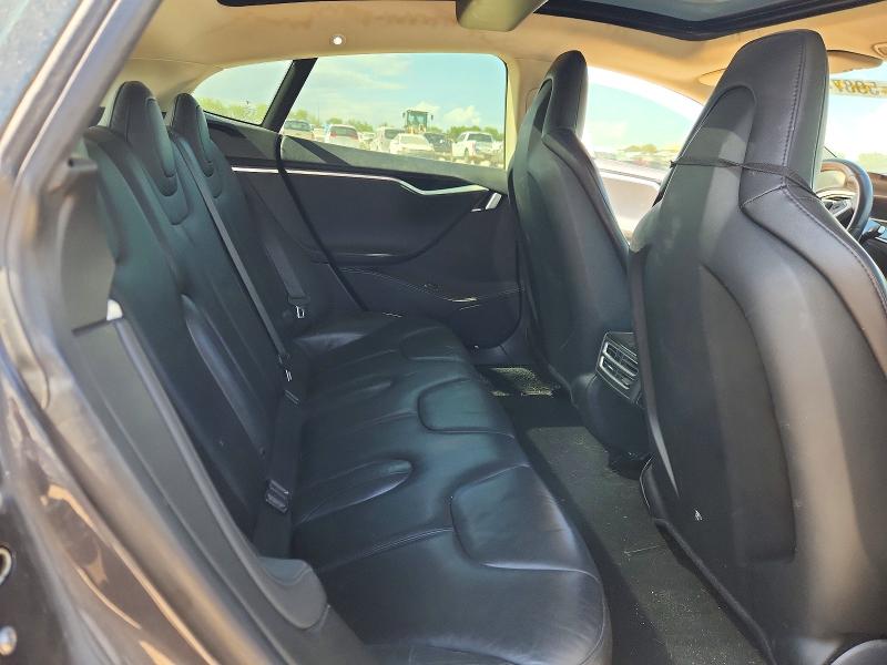 59874796 :رقم المزاد ، 5YJSA1H16EFP53355 vin ، 2014 Tesla Model S مزاد بيع
