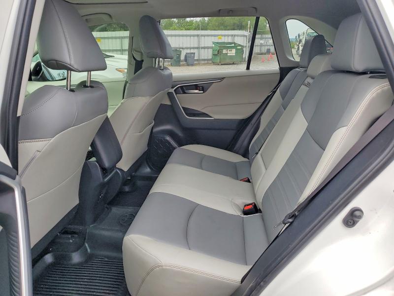 Продаж на аукціоні авто 2019 Toyota Rav4, vin: JTMA1RFV6KD011086, номер лоту: 61682546