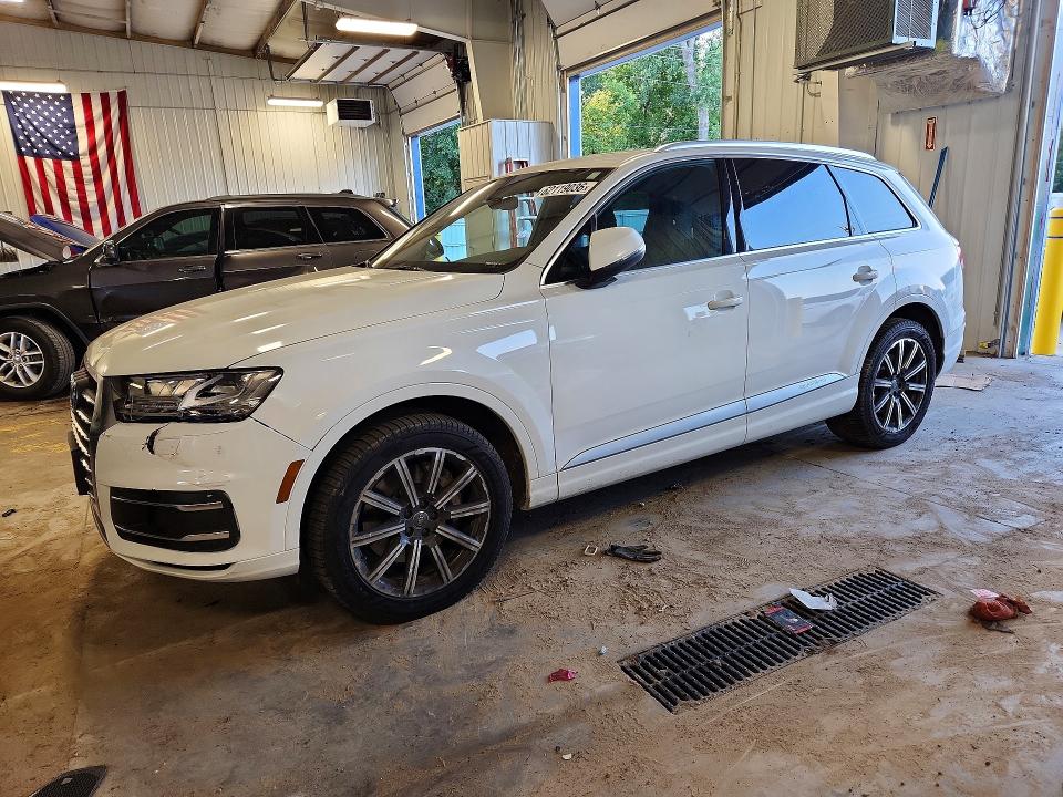 62119036 :رقم المزاد ، WA1LAAF79HD014949 vin ، 2017 Audi Q7 مزاد بيع