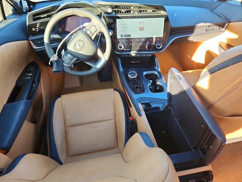 Продаж на аукціоні авто 2025 Lexus Rz, vin: JTJAAAAB0SA030715, номер лоту: 61912866