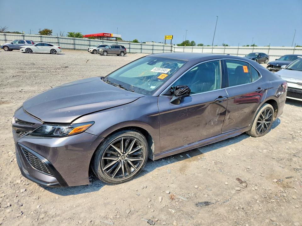 Aukcja sprzedaży 2022 Toyota Camry, vin: 4T1G11AK7NU663238, numer aukcji: 62897046