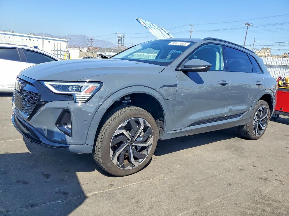 Продажа на аукционе авто 2024 Audi Q8 E-tron, vin: WA15AAGE6RB037737, номер лота: 63424666
