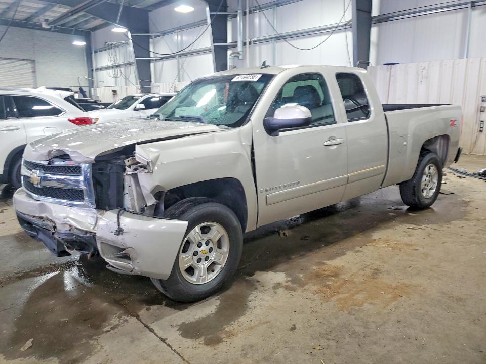Продажа на аукционе авто 2008 Chevrolet Silverado, vin: 1GCEK19J98Z327909, номер лота: 62494666