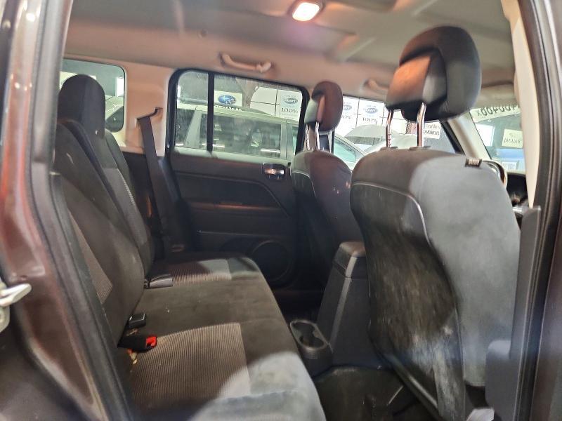 60460466 :رقم المزاد ، 1C4NJRFB3FD425813 vin ، 2015 Jeep Patriot مزاد بيع
