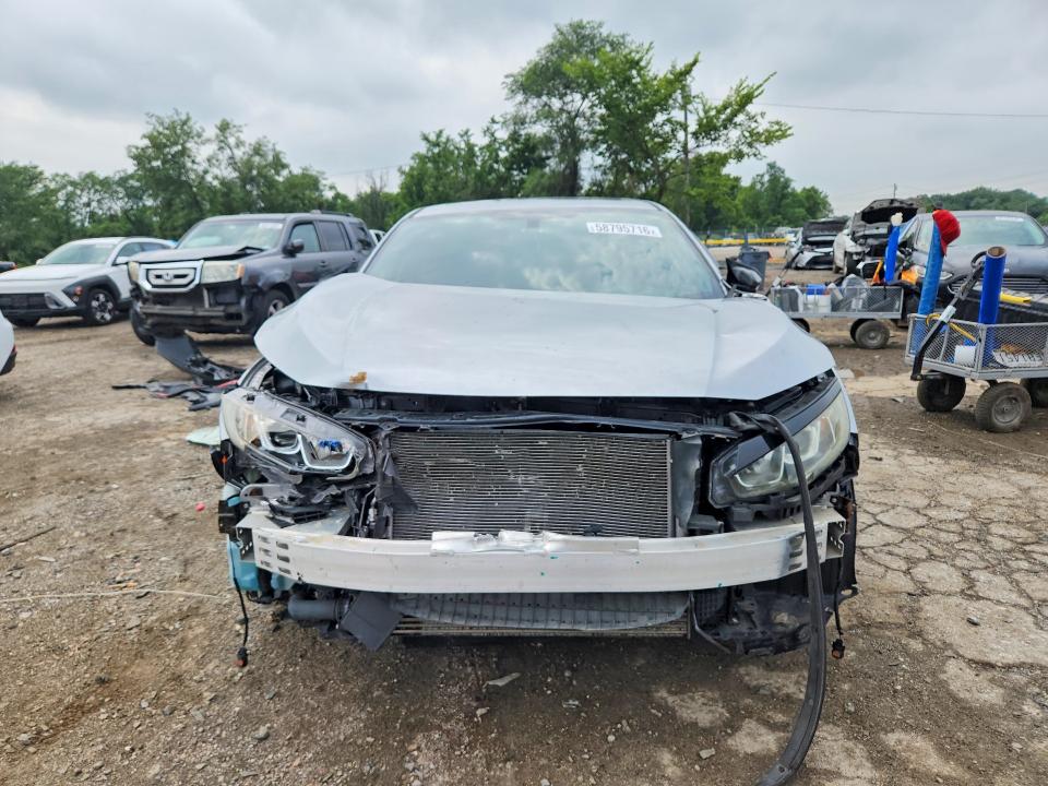 Продажа на аукционе авто 2018 Honda Civic, vin: SHHFK7H51JU422034, номер лота: 58795716