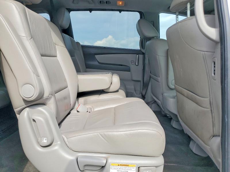 60032916 :رقم المزاد ، 5FNRL5H6XBB025416 vin ، 2011 Honda Odyssey مزاد بيع