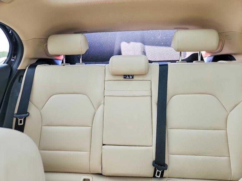 60597686 :رقم المزاد ، WDCTG4GBXKJ579769 vin ، 2019 Mercedes-benz Gla مزاد بيع