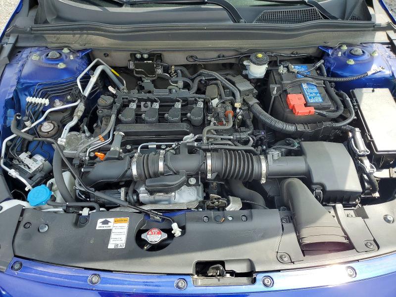61984756 :رقم المزاد ، 1HGCV1F38NA121786 vin ، 2022 Honda Accord مزاد بيع