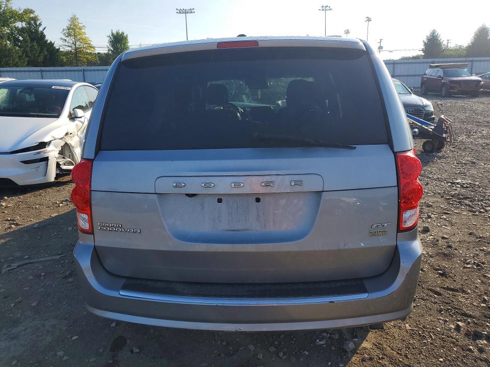 60638586 :رقم المزاد ، 2C4RDGEG5KR695479 vin ، 2019 Dodge Grand Caravan مزاد بيع