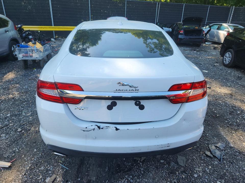 Продаж на аукціоні авто 2015 Jaguar Xf, vin: SAJWA0FS5FPU58926, номер лоту: 61127456