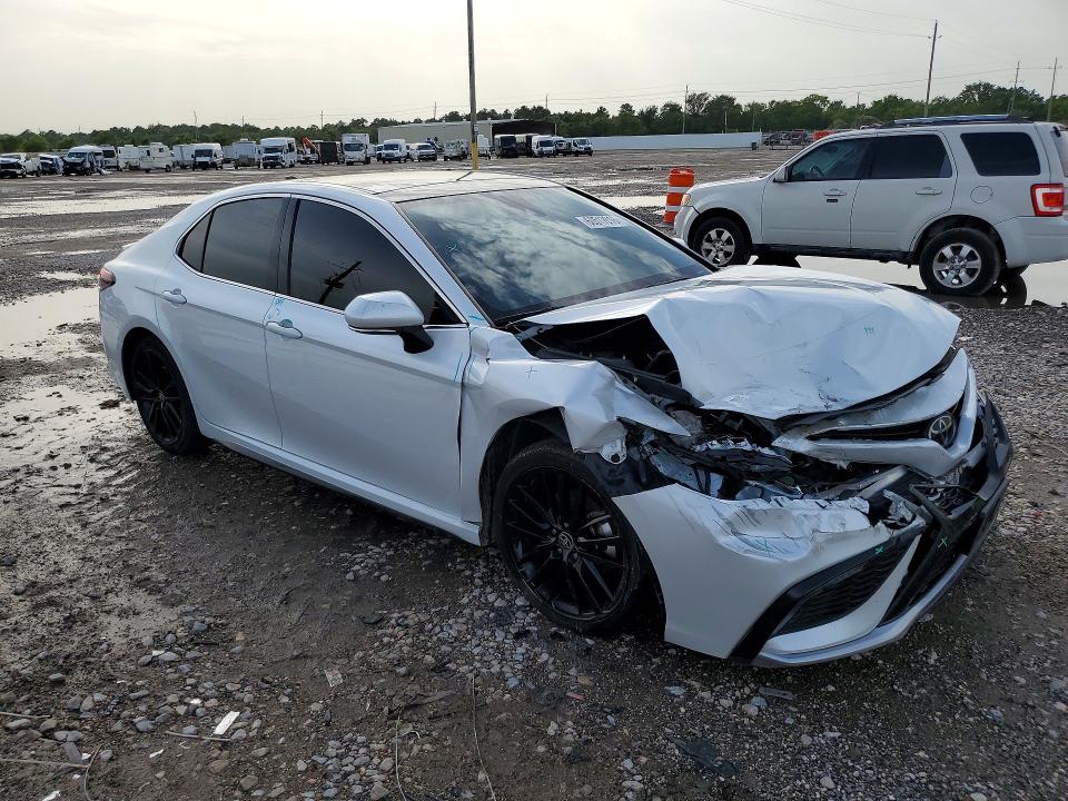 2023 Toyota Camry მანქანა იყიდება აუქციონზე, vin: 4T1K61AK7PU800032, აუქციონის ნომერი: 60517016