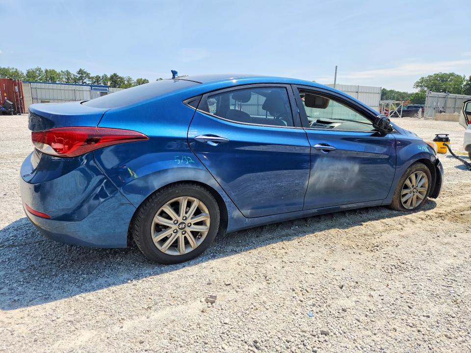 63104326 :رقم المزاد ، KMHDH4AE4FU320933 vin ، 2015 Hyundai Elantra مزاد بيع