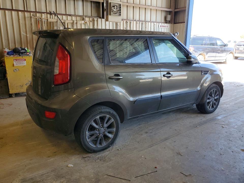 Продажа на аукционе авто 2013 Kia Soul, vin: KNDJT2A67D7565692, номер лота: 59885296