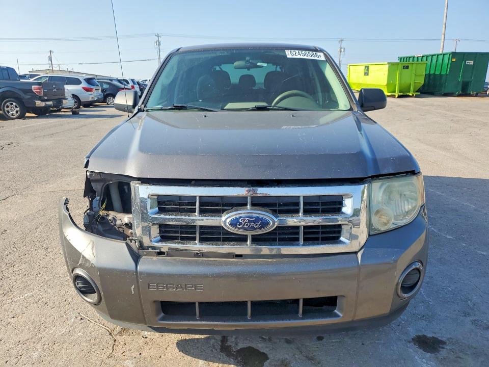 2011 Ford Escape მანქანა იყიდება აუქციონზე, vin: 1FMCU0C70BKB25481, აუქციონის ნომერი: 62456586