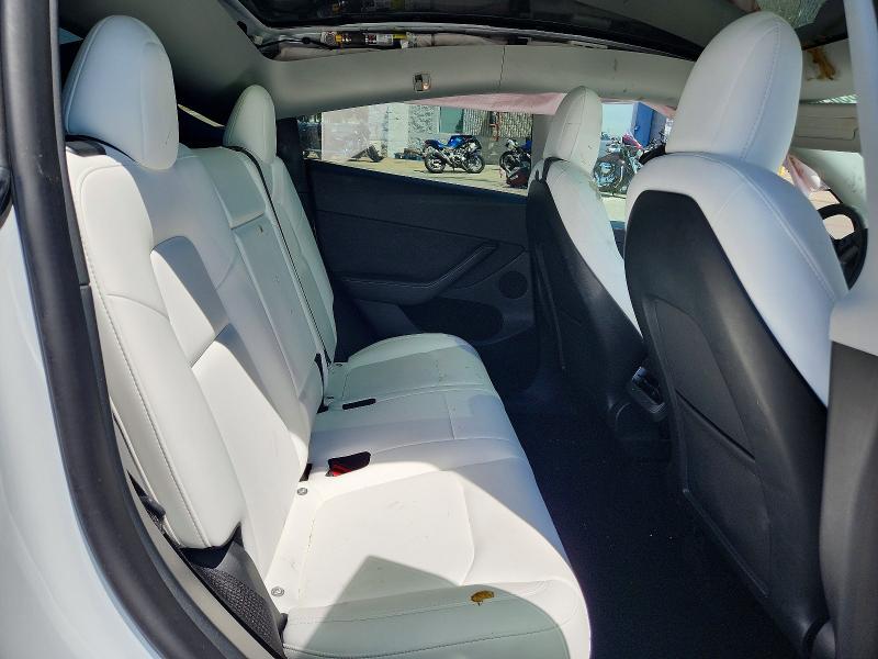 Продаж на аукціоні авто 2022 Tesla Model Y, vin: 7SAYGDEE9NF543269, номер лоту: 61365656
