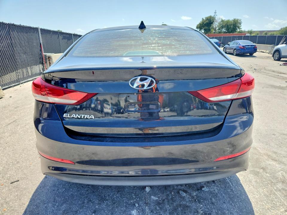2017 Hyundai Elantra მანქანა იყიდება აუქციონზე, vin: 5NPD84LF1HH054035, აუქციონის ნომერი: 61913006