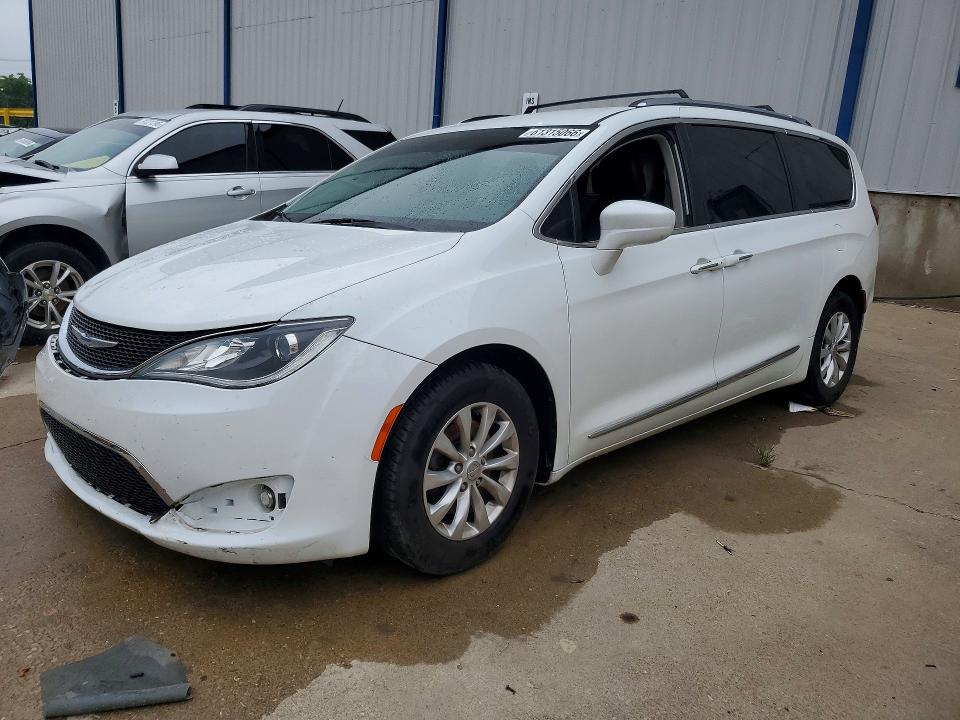 Продажа на аукционе авто 2019 Chrysler Pacifica, vin: 2C4RC1BG0KR537491, номер лота: 61315066