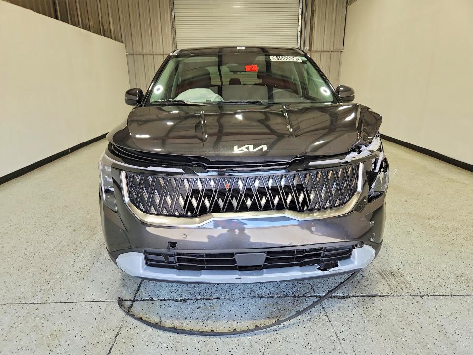 Продаж на аукціоні авто 2026 Kia Carnival, vin: KNDNB5K3XT6593033, номер лоту: 61686066