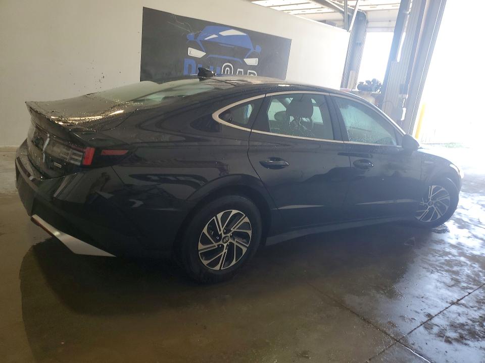 61163006 :رقم المزاد ، KMHL24JJ8TA170686 vin ، 2026 Hyundai Sonata Hybrid مزاد بيع