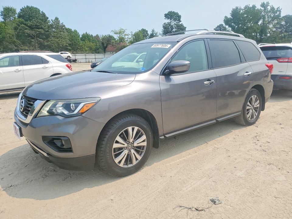 Продажа на аукционе авто 2017 Nissan Pathfinder, vin: 5N1DR2MM4HC636619, номер лота: 60977606