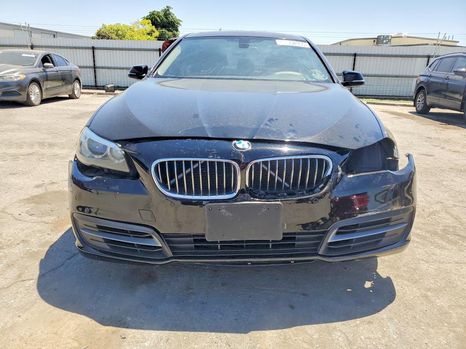 61558306 :رقم المزاد ، WBA5A5C53ED504546 vin ، 2014 Bmw 528 مزاد بيع