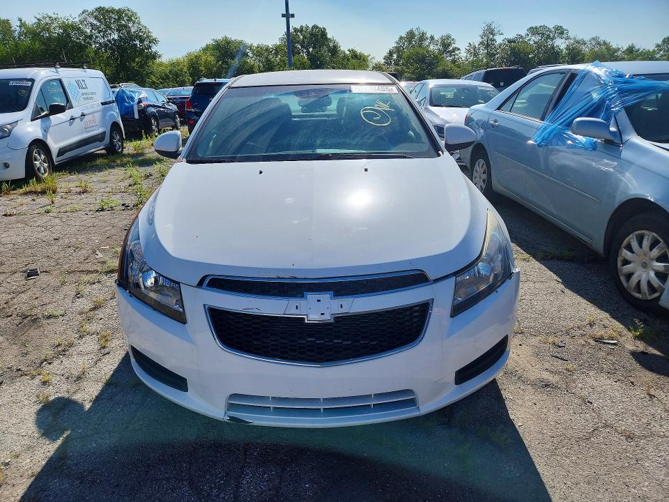 62637466 :رقم المزاد ، 1G1PE5SB2G7174626 vin ، 2016 Chevrolet Cruze Limited مزاد بيع
