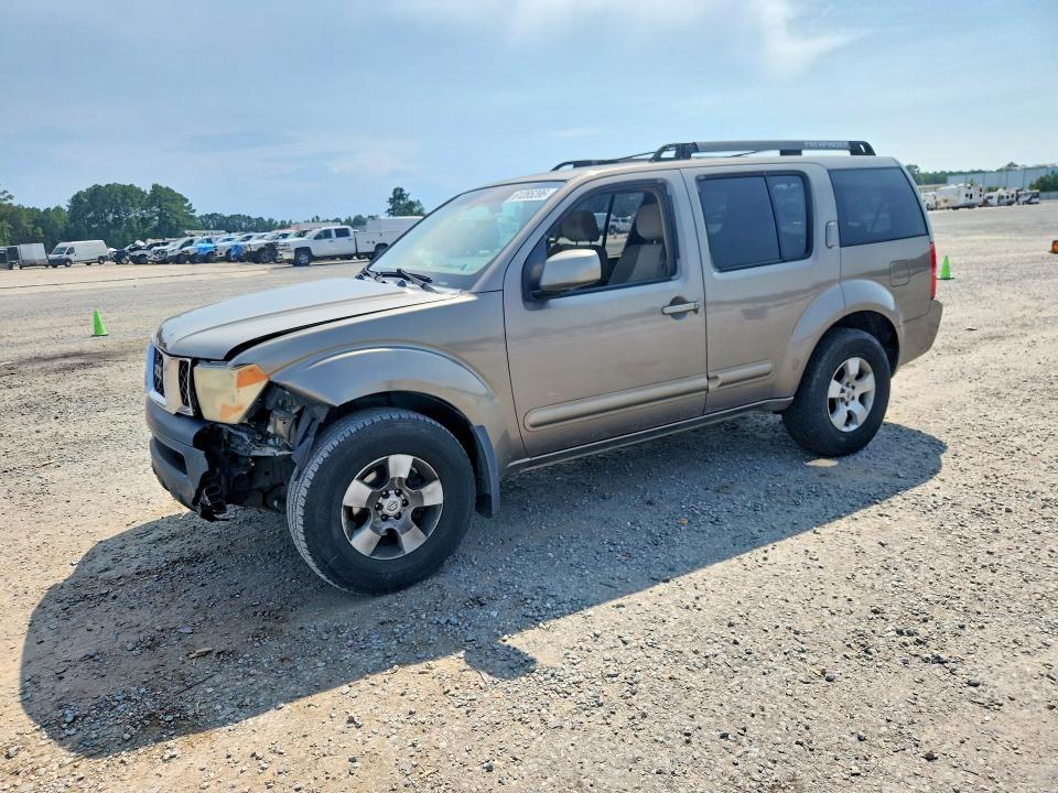 61285206 :رقم المزاد ، 5N1AR18W75C747296 vin ، 2005 Nissan Pathfinder مزاد بيع