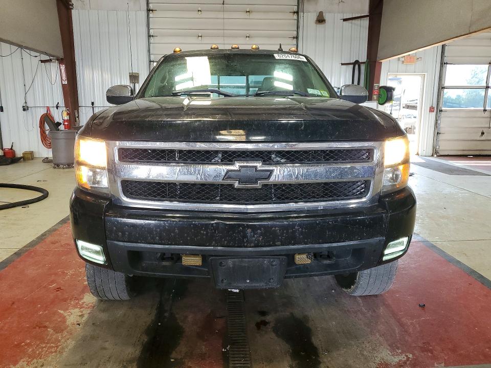 Продаж на аукціоні авто 2007 Chevrolet Silverado, vin: 1GCEK19087Z650936, номер лоту: 62047606