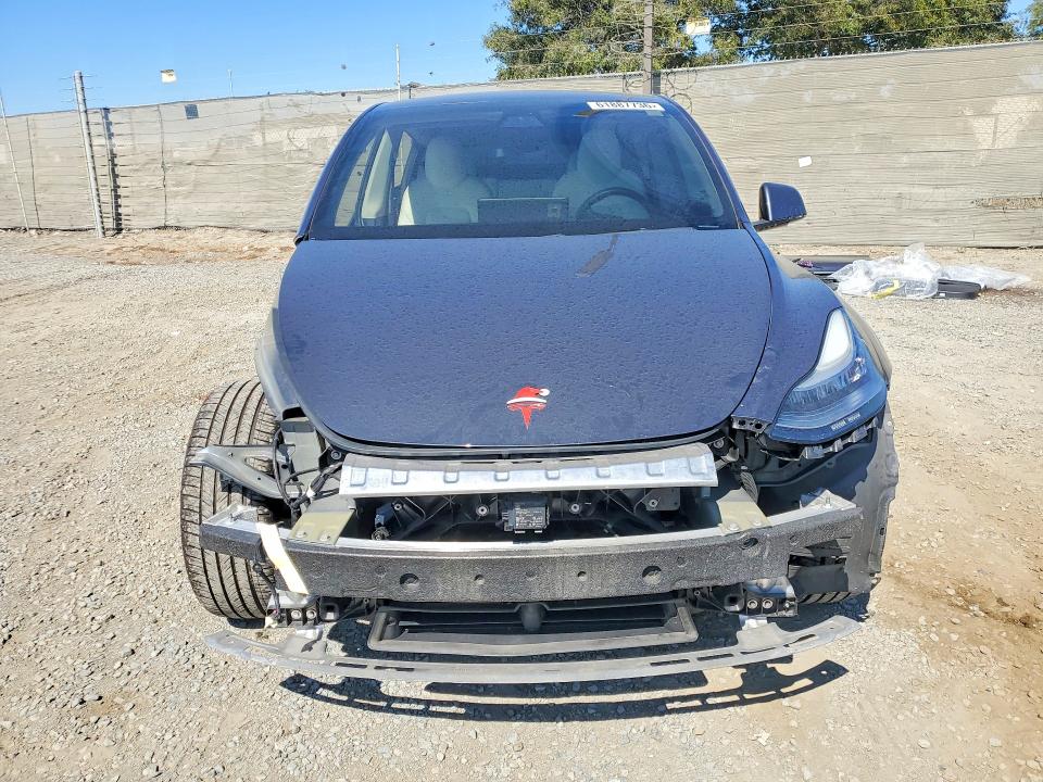 61887736 :رقم المزاد ، 5YJYGDEE3LF034790 vin ، 2020 Tesla Model Y مزاد بيع