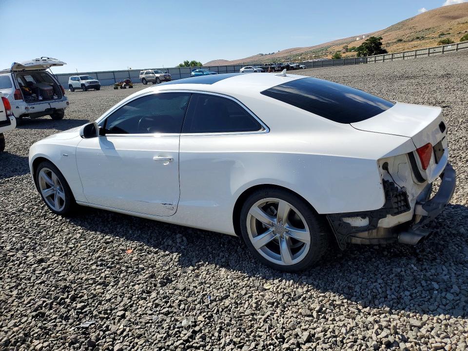 Продаж на аукціоні авто 2014 Audi A5, vin: WAULFAFRXEA010413, номер лоту: 60958286