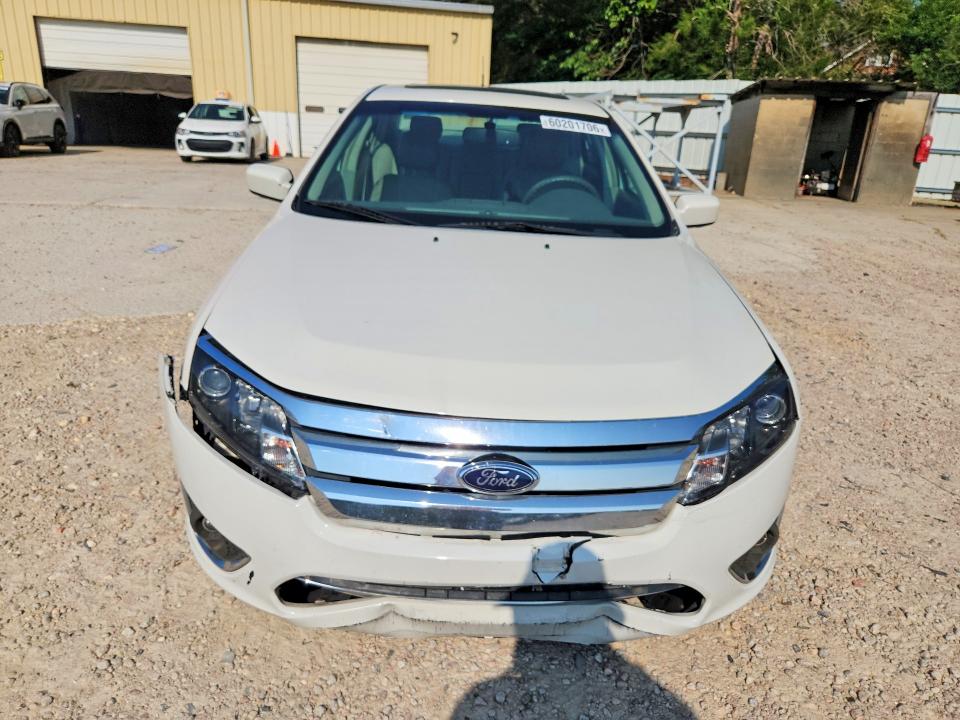 60201706 :رقم المزاد ، 3FAHP0JAXCR206443 vin ، 2012 Ford Fusion مزاد بيع