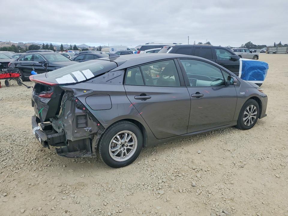 59688886 :رقم المزاد ، JTDKAMFP9M3175210 vin ، 2021 Toyota Prius Prime مزاد بيع