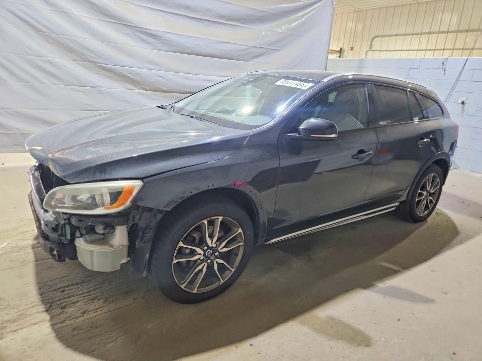 Aukcja sprzedaży 2015 Volvo V60 Cross Country, vin: YV4612HK4F1001516, numer aukcji: 60617486