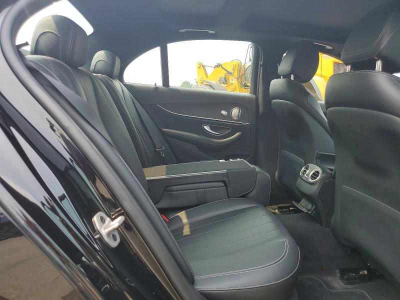 Продаж на аукціоні авто 2021 Mercedes-benz E, vin: W1KZF8EB5MA937463, номер лоту: 60390496