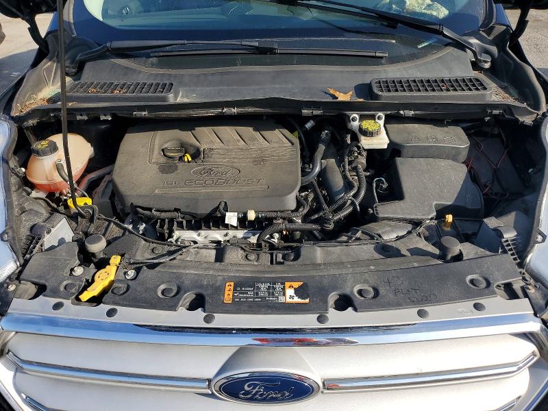 59285406 :رقم المزاد ، 1FMCU0HD4JUC39856 vin ، 2018 Ford Escape مزاد بيع