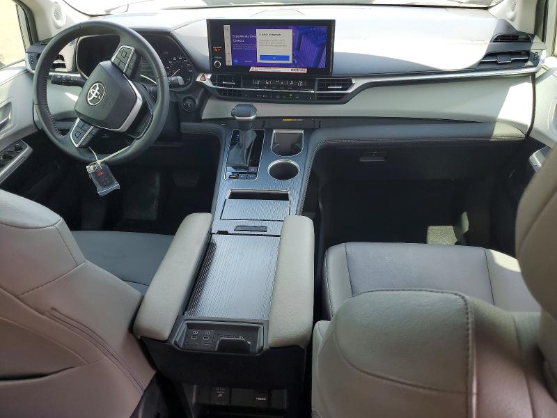 63239436 :رقم المزاد ، 5TDJRKEC1SS255166 vin ، 2025 Toyota Sienna مزاد بيع
