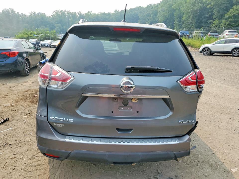 2015 Nissan Rogue მანქანა იყიდება აუქციონზე, vin: 5N1AT2MV3FC793682, აუქციონის ნომერი: 61190976