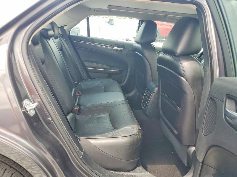 62450936 :رقم المزاد ، 2C3CCAEG2KH705885 vin ، 2019 Chrysler 300 مزاد بيع
