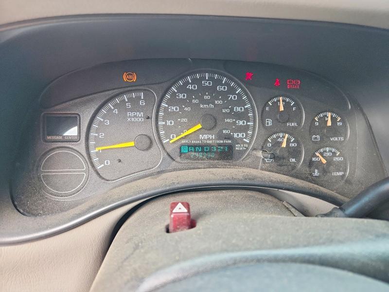 Продажа на аукционе авто 2000 Chevrolet Silverado, vin: 2GCEK19T5Y1174441, номер лота: 62286226