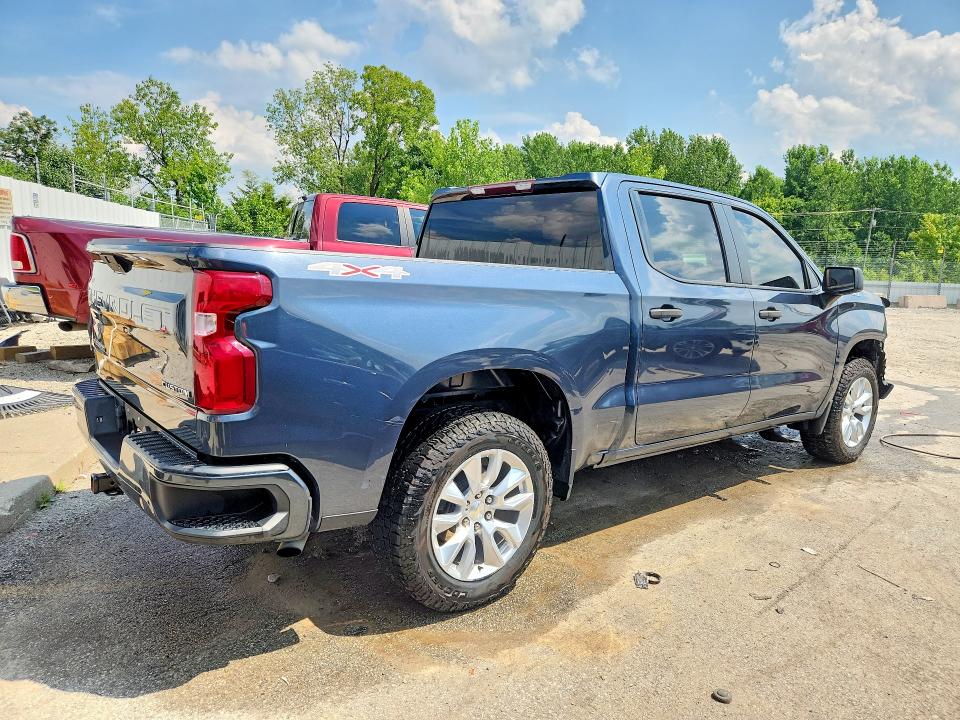 58761966 :رقم المزاد ، 1GCPYBEK0MZ302435 vin ، 2021 Chevrolet Silverado مزاد بيع