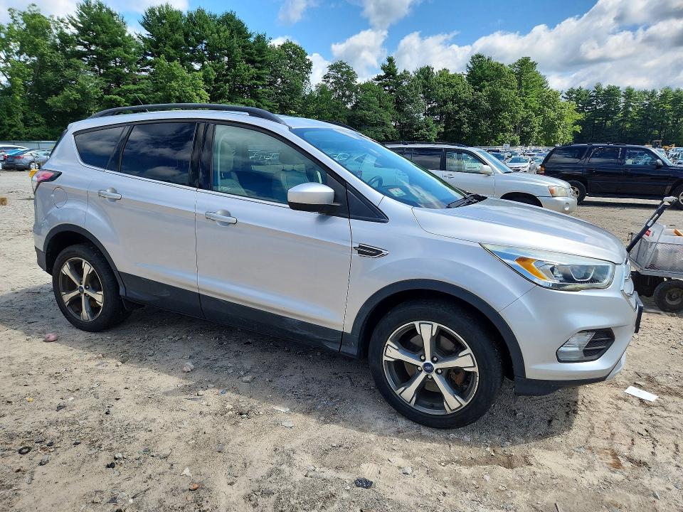 Aukcja sprzedaży 2017 Ford Escape, vin: 1FMCU9GD9HUB47724, numer aukcji: 63659976