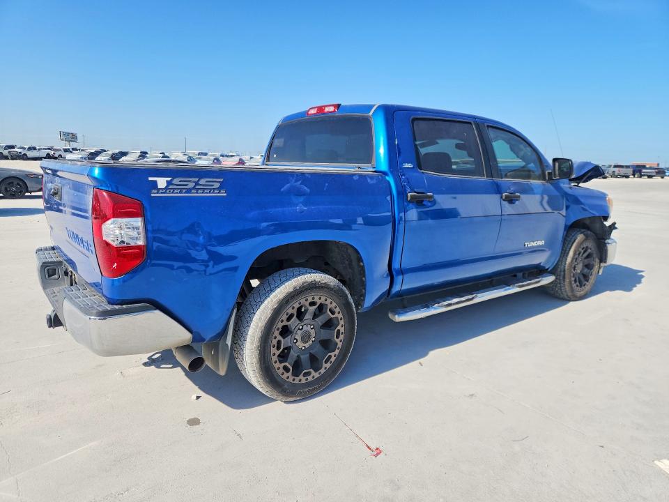 2017 Toyota Tundra მანქანა იყიდება აუქციონზე, vin: 5TFEM5F10HX112016, აუქციონის ნომერი: 62826176