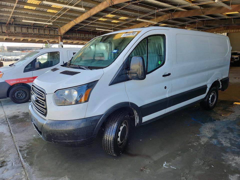 61698766 :رقم المزاد ، 1FTYR1YM5KKA15851 vin ، 2019 Ford Transit مزاد بيع