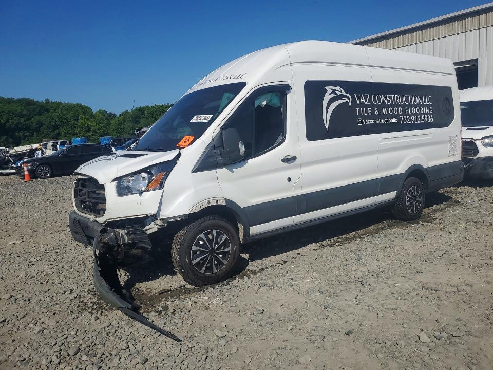 59630706 :رقم المزاد ، 1FTBW3XM8JKA83202 vin ، 2018 Ford Transit مزاد بيع