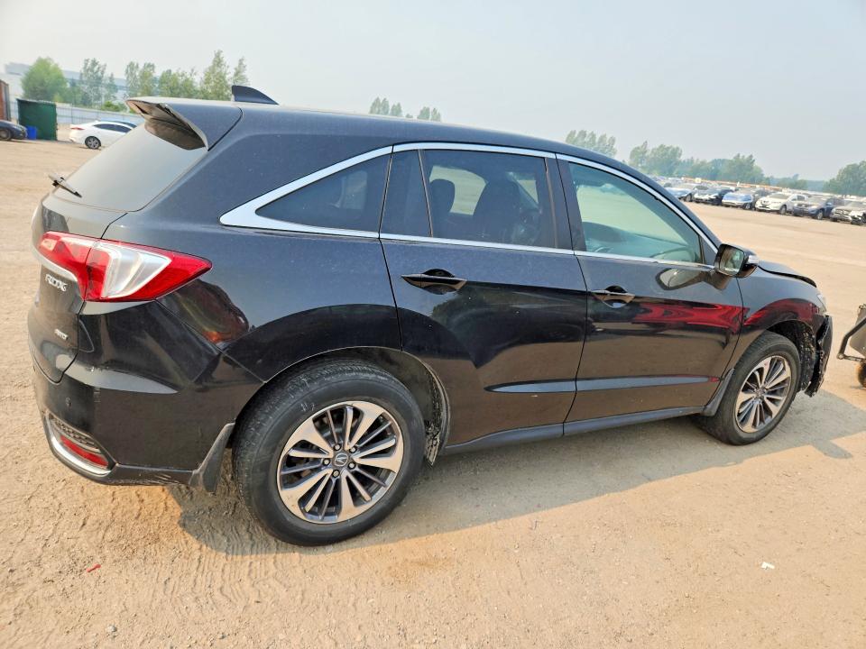 61530196 :رقم المزاد ، 5J8TB4H74HL807357 vin ، 2017 Acura Rdx مزاد بيع