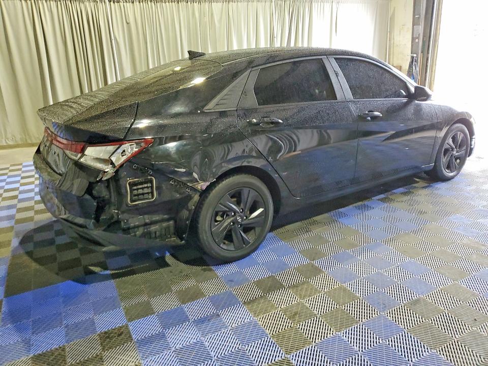 Продажа на аукционе авто 2022 Hyundai Elantra, vin: KMHLS4AG3NU233084, номер лота: 60706336