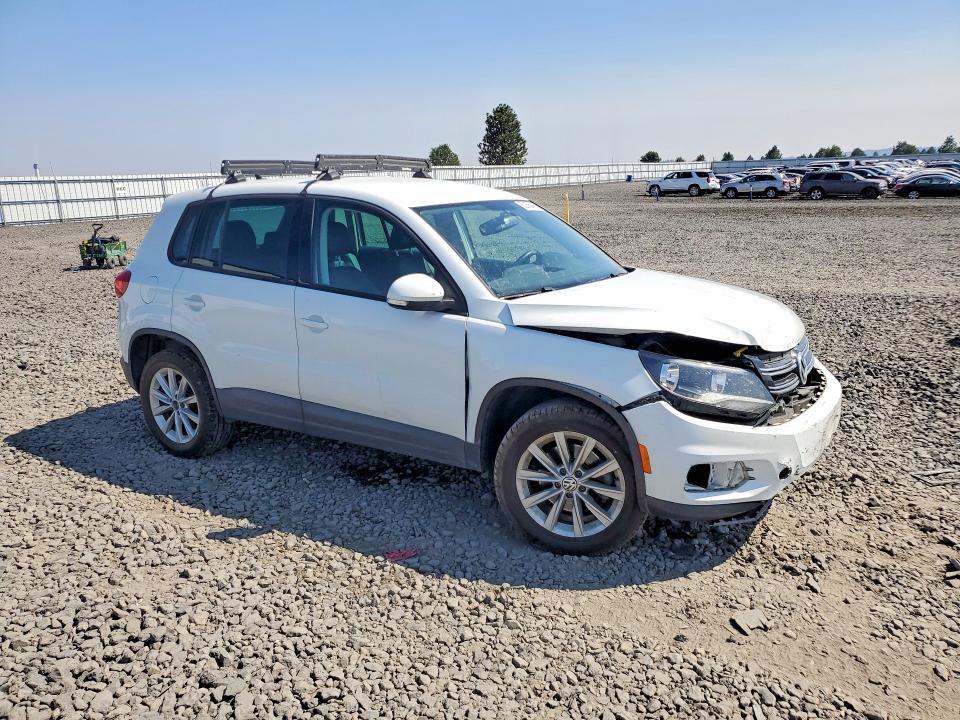 62355466 :رقم المزاد ، WVGBV3AX8EW620473 vin ، 2014 Volkswagen Tiguan مزاد بيع