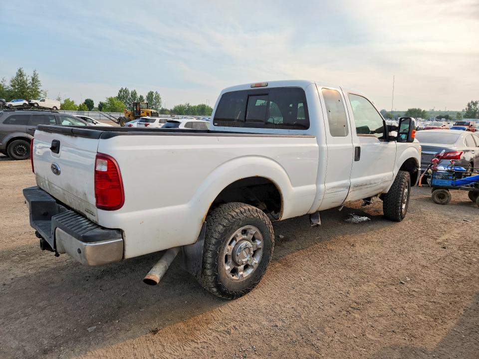 60124906 :رقم المزاد ، 1FT8X3B60CEA30768 vin ، 2012 Ford F350 مزاد بيع