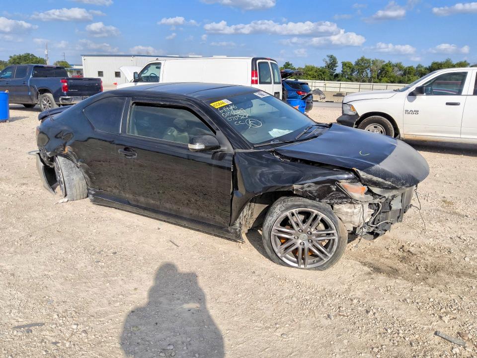 62711806 :رقم المزاد ، JTKJF5C77E3070327 vin ، 2014 Scion Tc مزاد بيع