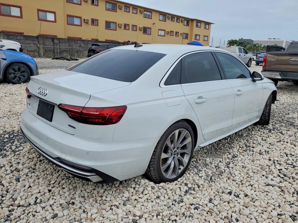 Aukcja sprzedaży 2021 Audi A4, vin: WAUEAAF4XMA016304, numer aukcji: 60993606